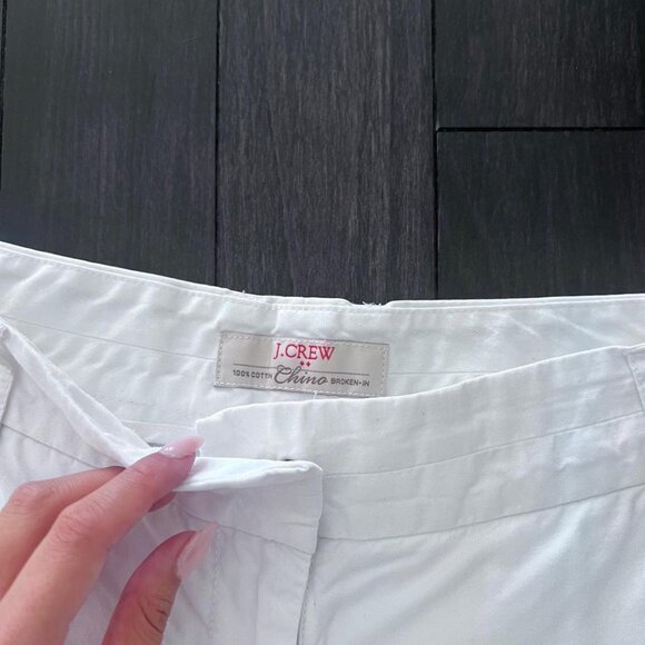 J Crew White mid rise cotton shorts Chinos - Picture 2 of 2